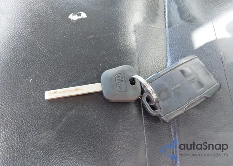 2015 Chevrolet Silverado 1500 1Lt из США, поврежденный, VIN 1GCVKREC2FZ442077